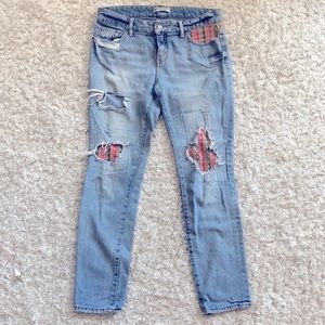 Embroidered Boyfriend Jeans
